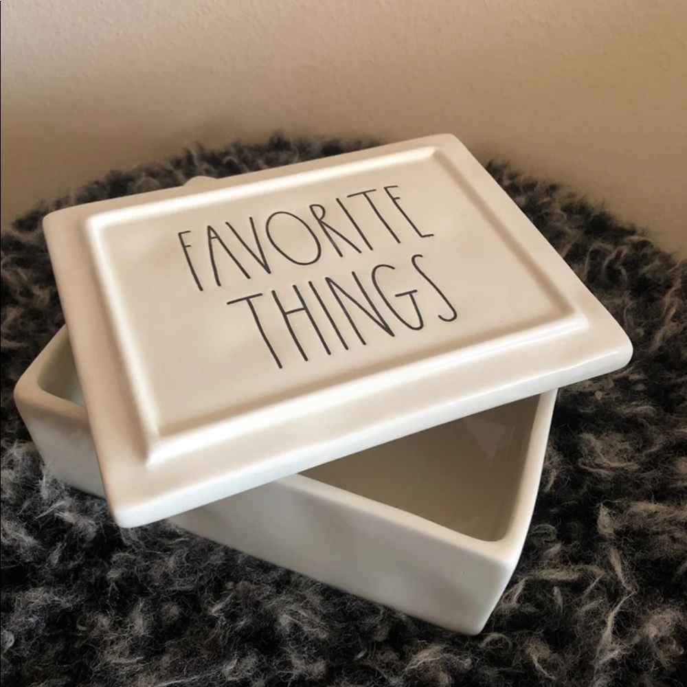 Rae Dunn Favorite things jewelry box